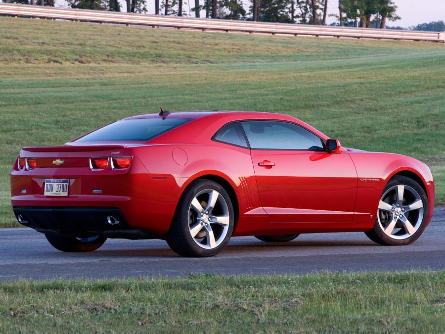  Chevrolet Camaro RS 2009 года  (фото 56 из 89)
